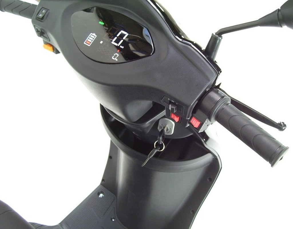 Experience Freedom with the Senior Electric Mobility Scooter – Your Ideal Companion for Daily Adventures!
